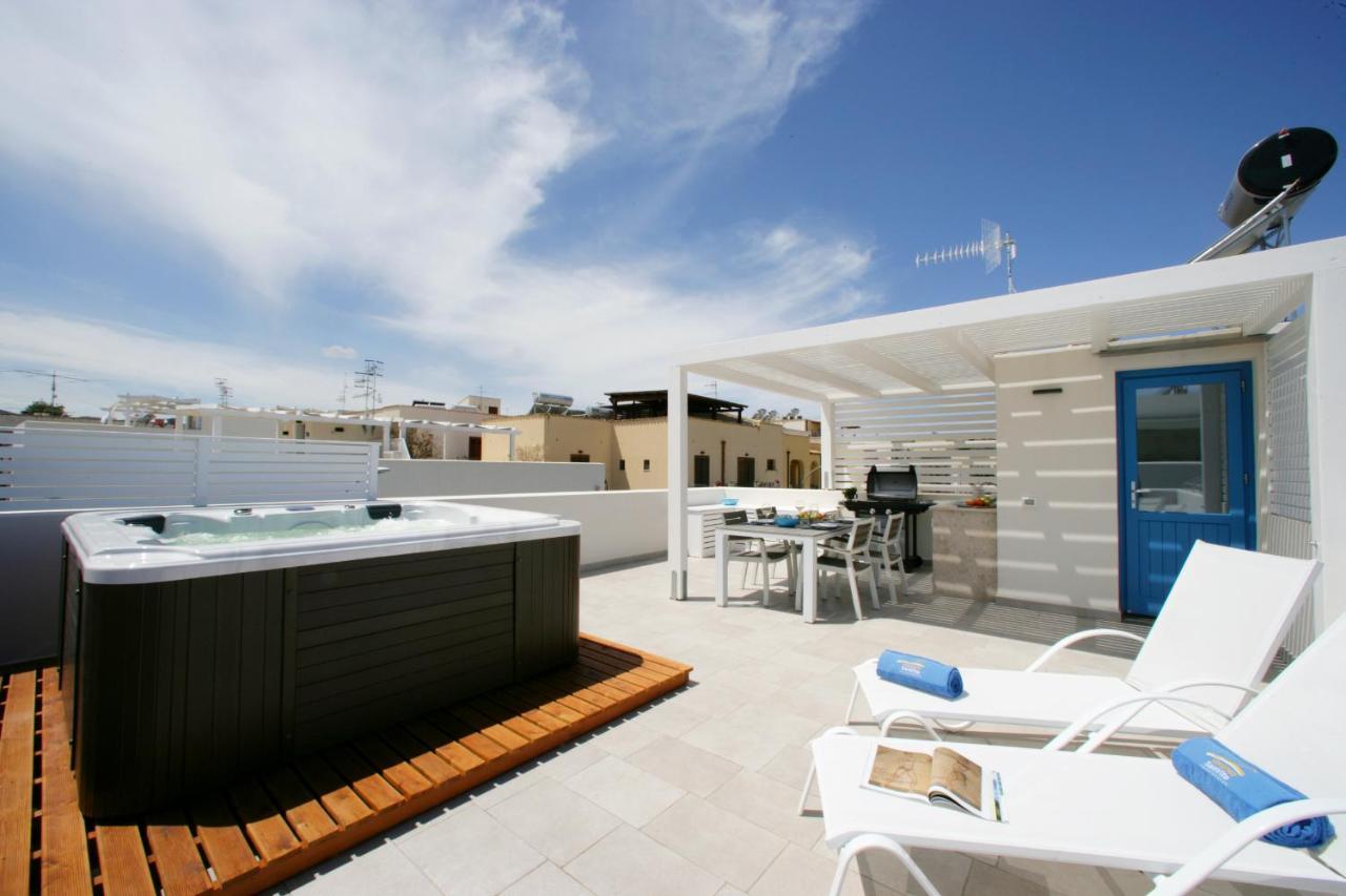 Itaca E Medea - Appartamenti Con Idromassaggio In Terrazza San Vito Lo Capo Buitenkant foto